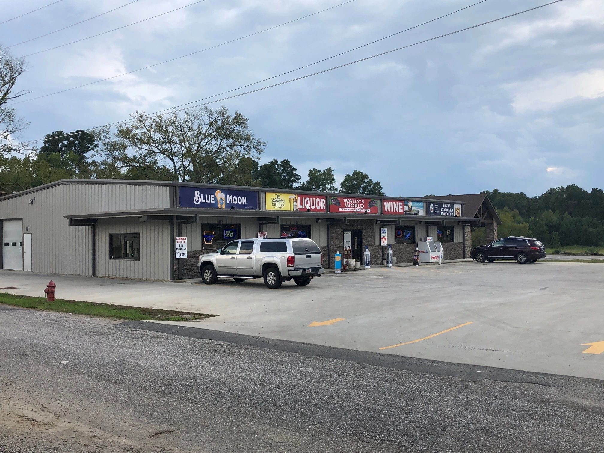 Retail commercial construction project